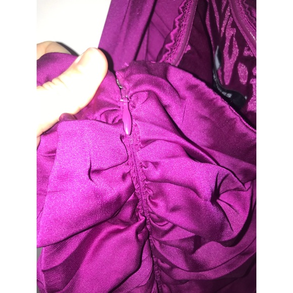 🚨SALE🚨 EXPRESS Strapless Ruffle Dress - Picture 4 of 6